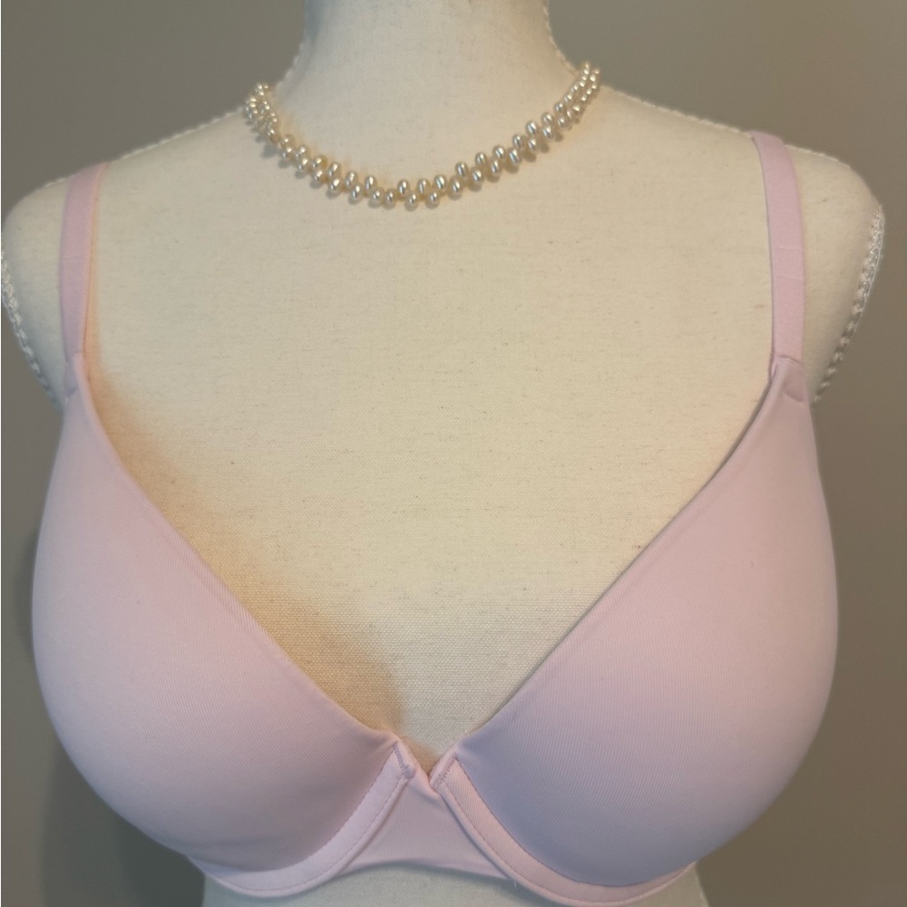 PINK Victoria's Secret Pale Pink Seamless T-Shirt Bra